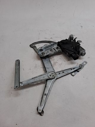 ELEVALUNAS DELANTERO IZQUIERDO OPEL CORSA C