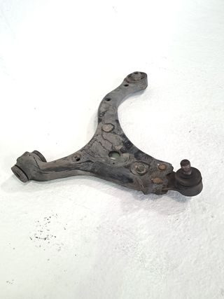 BRAZO SUSPENSION INFERIOR DELANTERO DERECHO KIA CARNIVAL