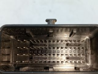 CENTRALITA MOTOR UCE RENAULT SCENIC III (5)