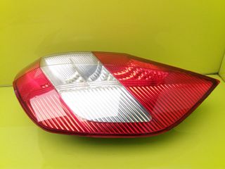 PILOTO TRASERO DERECHO RENAULT SCENIC II