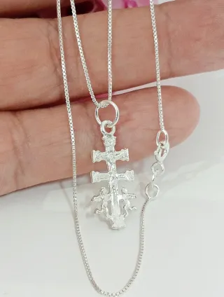 Cruz Caravaca Plata 925 con Cadena