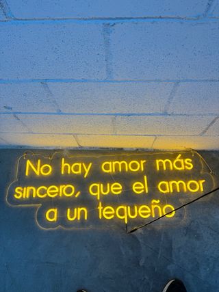 Panel LED Venezolano