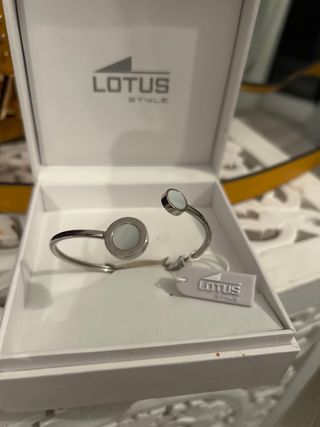 Pulsera Lotus Style Acero Blanco y Plateado