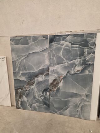 Azulejos efecto mármol gris porcelanico premera