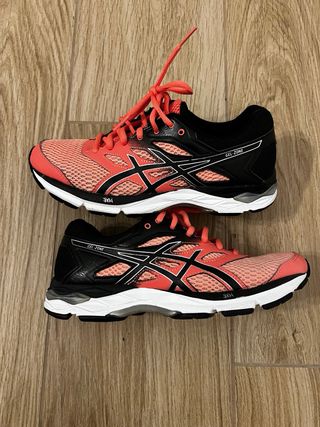Zapatillas Asics Mujer Rosa y Negro