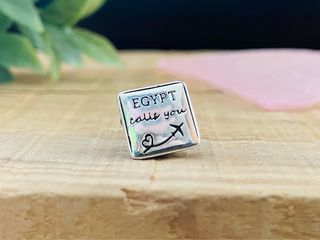 Charm Pirámide Ojo de Todo Ver - Plata