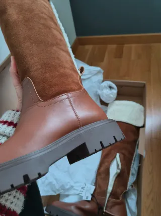 Botas altas de piel marrones