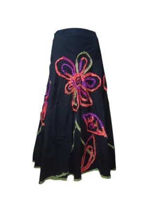 Falda larga negra con flores multicolor