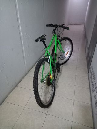Bicicleta MTB Verde Solo en Persona Aviles