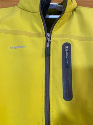 Parka Tranworld verde-amarilla