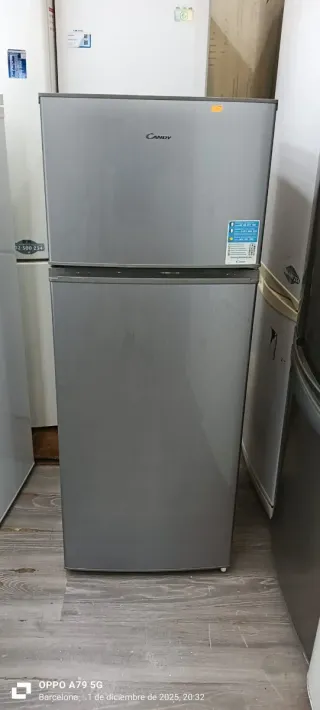 Nevera Combi Candy Gris 144 x 54.5  x 55
