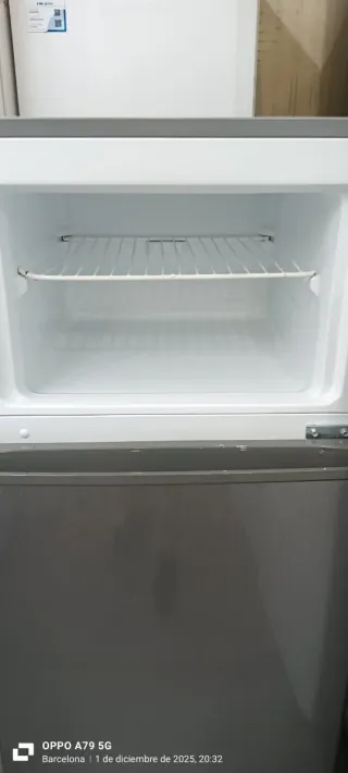 Nevera Combi Candy Gris 144 x 54.5  x 55