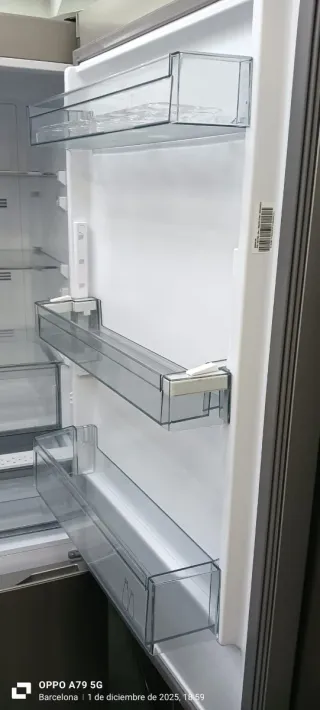 Nevera Sharp Acero Inoxidable no Frost energía A++