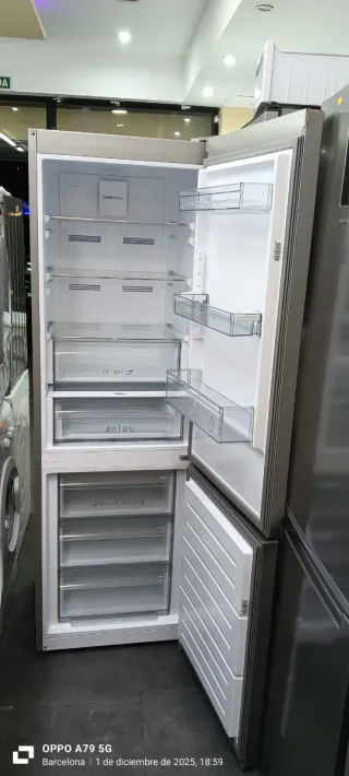 Nevera Sharp Acero Inoxidable no Frost energía A++