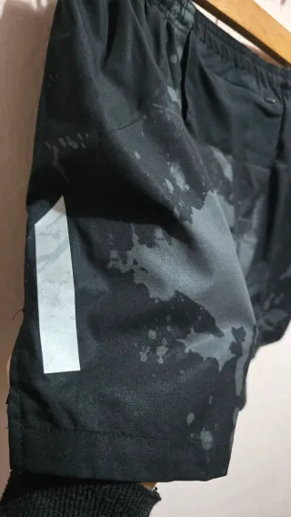 Short nike stride running division