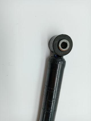 AMORTIGUADOR TRASERO DERECHO DACIA SANDERO