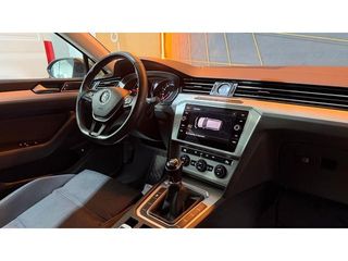 Volkswagen Passat Variant Advance 2.0 TDI 110 kW (150 CV)