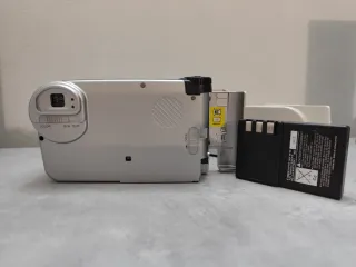 Canon PowerShot 600 – Fotocamera Digitale Vintage