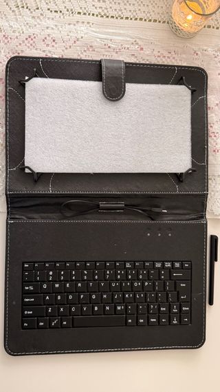 Funda Tablet con Teclado USB/Micro-USB