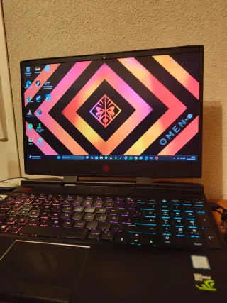 HP GAMING OMEN i7 GTX1050 1TB 256GB NVMe