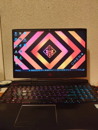 HP GAMING OMEN i7 GTX1050 1TB 256GB NVMe