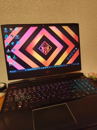 HP GAMING OMEN i7 GTX1050 1TB 256GB NVMe