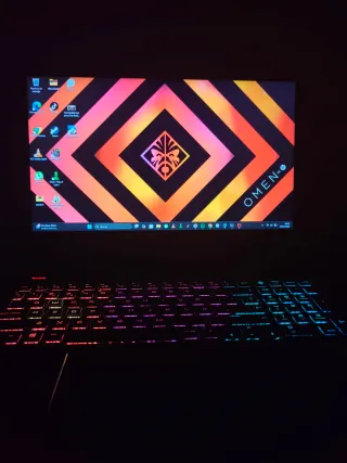 HP GAMING OMEN i7 GTX1050 1TB 256GB NVMe