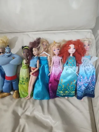 Lotto Bambole Principesse Disney e Altri