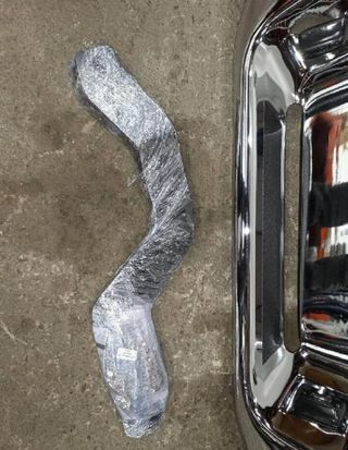 Paragolpes trasero nissan 85014vk401 pickup 385672