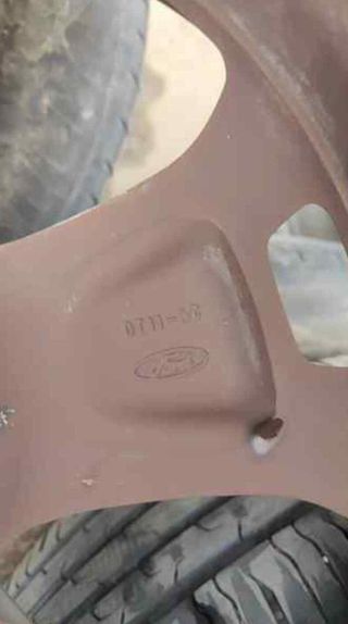 Ford 205/60/r16 juego llantas tourneo 304535