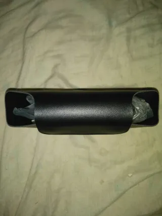 Custodia in pelle per AirPods Max