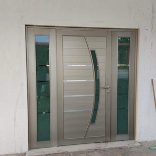 Cambio de Puerta principal y de paso