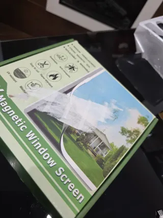 Mosquitera magnética para ventana
