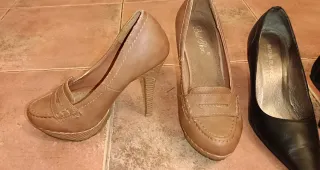 Zapatos tacón mujer T.35 negros Regalo otro par