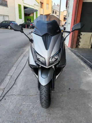 Yamaha TMAX 2016