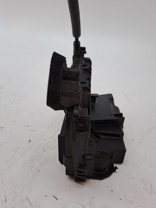 CERRADURA PUERTA DELANTERA DERECHA VOLKSWAGEN CADDY FURGÓN/K (2)