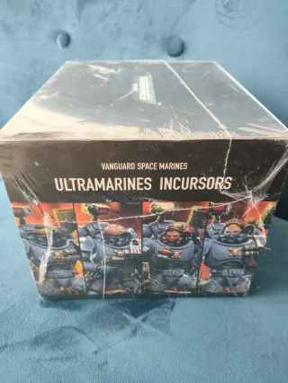 4 JoyToy Warhammer 40k Ultramarines Incursors 1/1