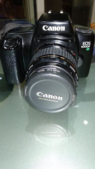 Kit Canon EOS 1000FN + Lente + Flash