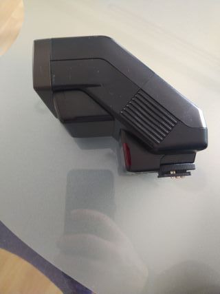 Kit Canon EOS 1000FN + Lente + Flash