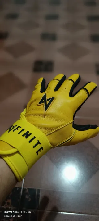 Luvas de Bateo de Beisebol Amarelas