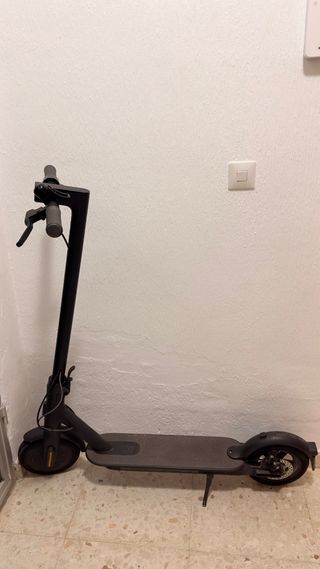 Patinete Eléctrico Xiaomi Essential
