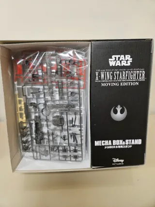 Maqueta Bandai Star Wars X-Wing 1/48