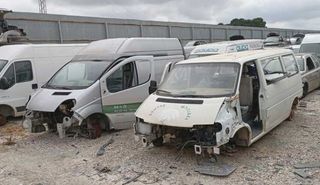 Punta paragolpes tras izq nissan primastar 379831