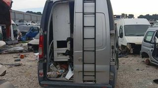 Punta paragolpes tras izq nissan primastar 379831