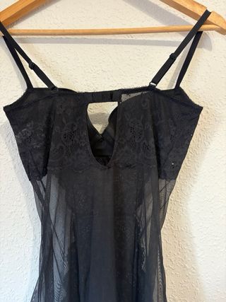 camisa lencera Victoria Secret encaje y piedrería