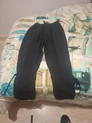 Pantalones Medievales Negros