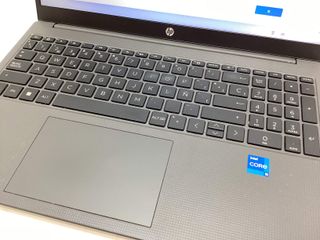 pc portatil hp hp 250 15.6 inch g10 notebook pc