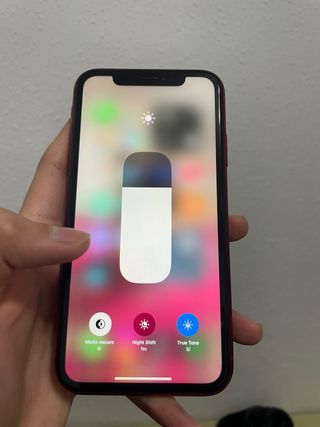 iPhone XR 64GB Rosso