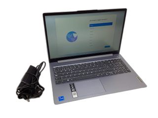 pc portatil lenovo 83er