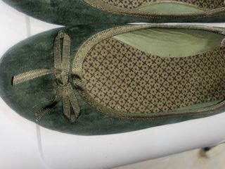 Bailarinas verde terciopelo lazo